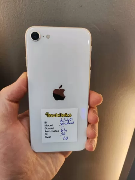 İkinci El iPhone SE 3. Nesil 64 GB - Pil %96 Temiz - İkinci El