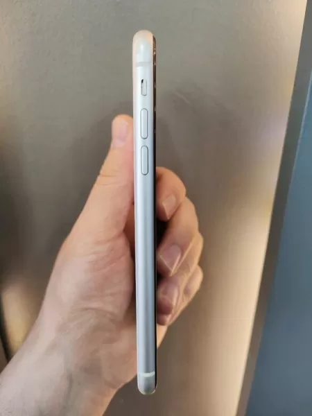 İkinci El Apple iPhone 11 128 GB - Orijinal & Temiz Görseli - 4