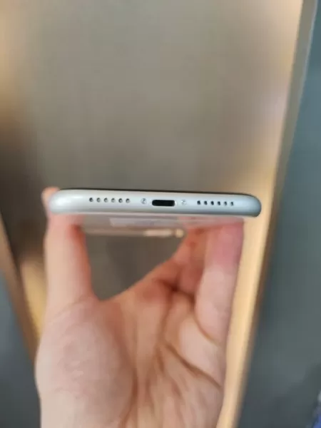 İkinci El Apple iPhone 11 128 GB - Orijinal & Temiz Görseli - 5