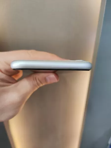 İkinci El Apple iPhone 11 128 GB - Orijinal & Temiz Görseli - 6