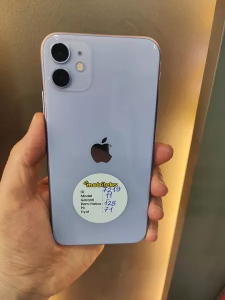 iPhone 11 128 GB Görseli - 1