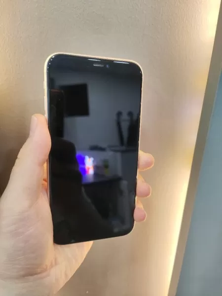 Apple iPhone 11 64 GB Fiyatı | İkinci El iPhone 11 Alışveriş Görseli - 2