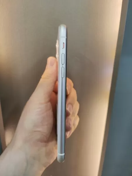 Apple iPhone 11 64 GB Fiyatı | İkinci El iPhone 11 Alışveriş Görseli - 4