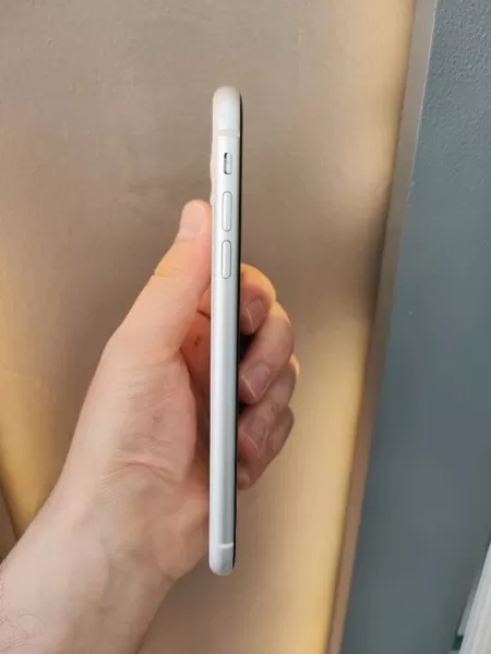 Sorunsuz iPhone 11 64 GB Beyaz Görseli - 4