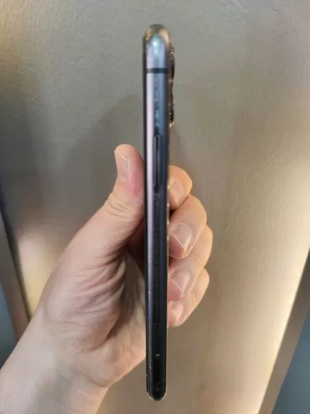 Apple iPhone 11 64 GB, Temiz, Kutu ve Fatura Dahil Görseli - 3