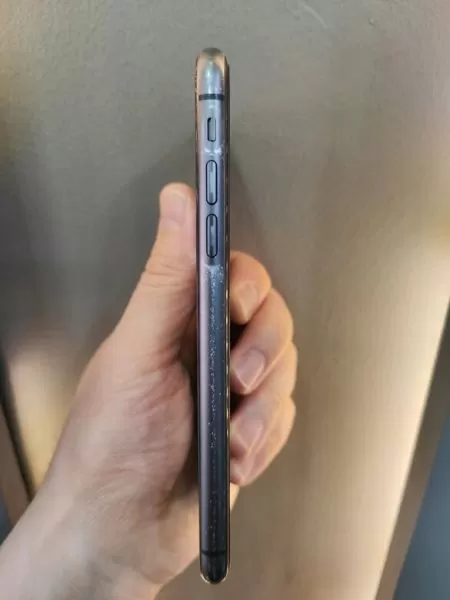 Apple iPhone 11 64 GB, Temiz, Kutu ve Fatura Dahil Görseli - 4