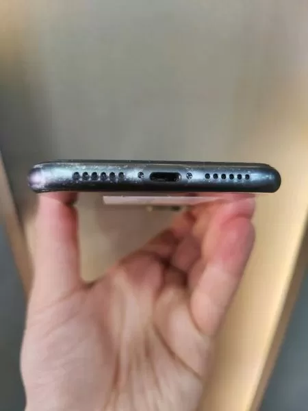 Apple iPhone 11 64 GB, Temiz, Kutu ve Fatura Dahil Görseli - 5