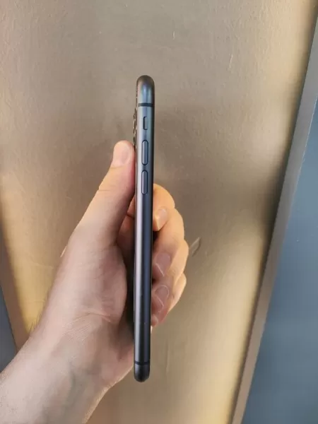 Apple iPhone 11 64GB Görseli - 4