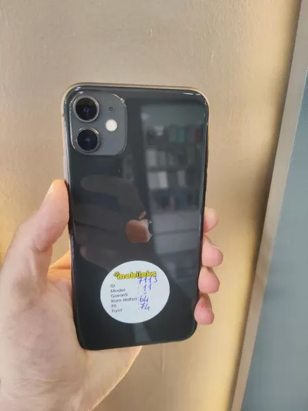 Apple iPhone 11 64GB Görseli - 1