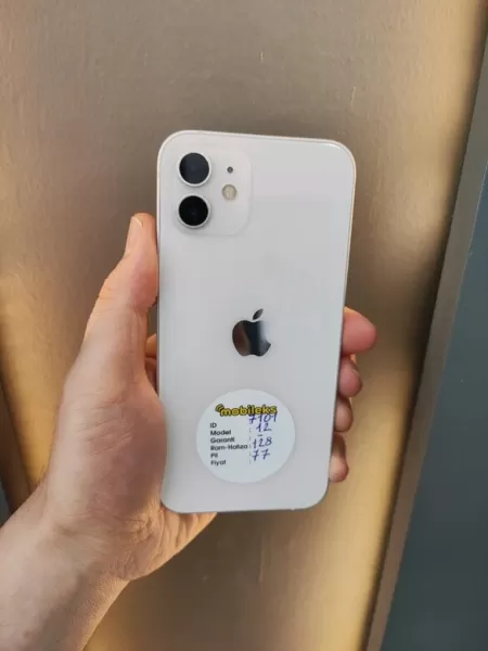 Apple iPhone 12 128 GB, Pil 77, Orjinal Görseli - 1