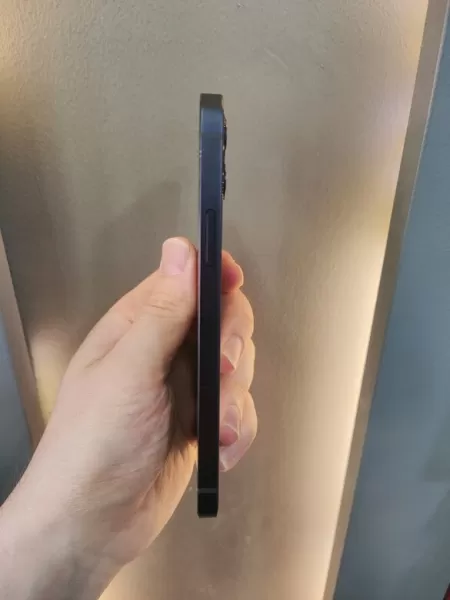 Kutulu İkinci El iPhone 12 128 GB Mavi Renk Görseli - 3