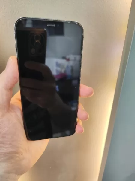 Apple iPhone 12 Pro 128 GB Gri İkinci El Görseli - 2