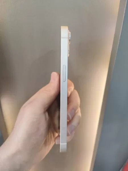 iPhone 13 128 GB - 7 AY GARANTİLİ KUTULU FATURALI Görseli - 3
