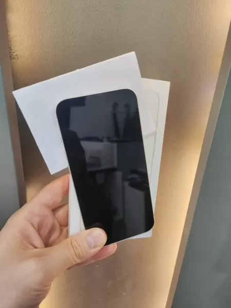 6 Ay Garantili Kutulu Faturali iPhone 13 128 GB Görseli - 2