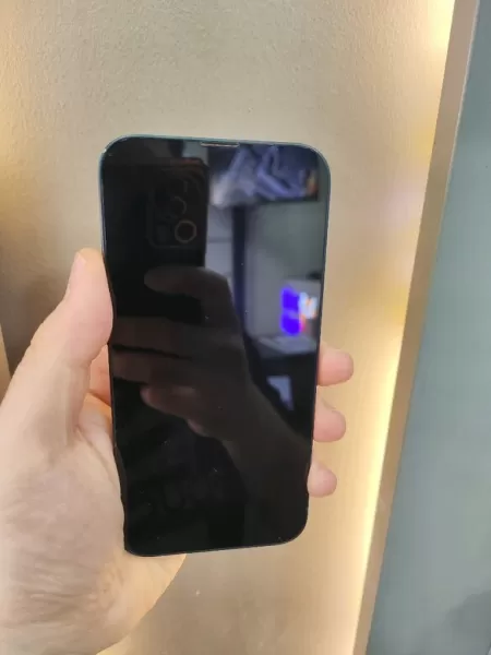 iPhone 13 128 GB Mavi - İkinci El Görseli - 2