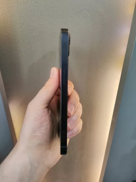 İkinci El Apple iPhone 13 128 GB Mavi Görseli - 3