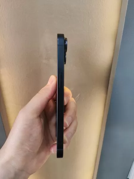 Orijinal iPhone 13 128 GB Mavi Görseli - 3