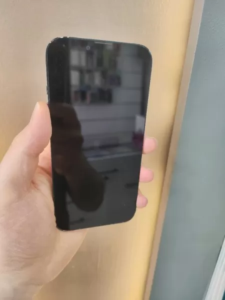 iPhone 13 128 GB Görseli - 2