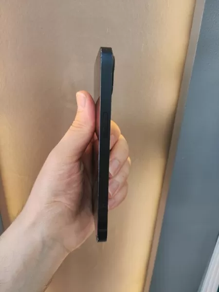 iPhone 13 128 GB Görseli - 3