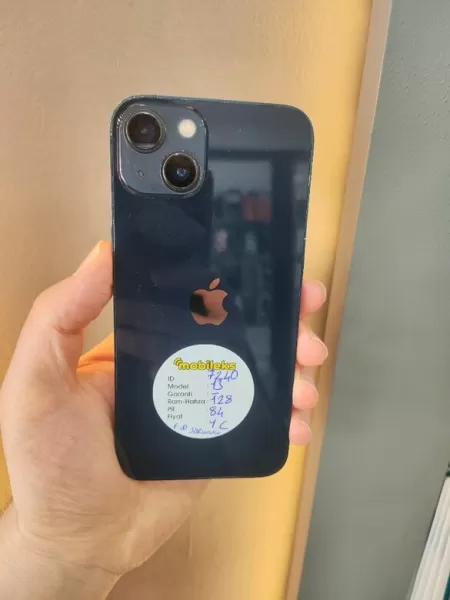 iPhone 13 128 GB Görseli - 1