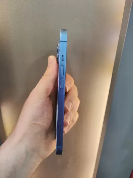 İkinci El Apple iPhone 13 128 GB Mavi Görseli - 4