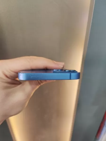 İkinci El Apple iPhone 13 128 GB Mavi Görseli - 6