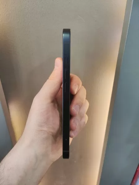 Kutulu Sorunsuz Full Orijinal iPhone 13 128 GB Görseli - 4
