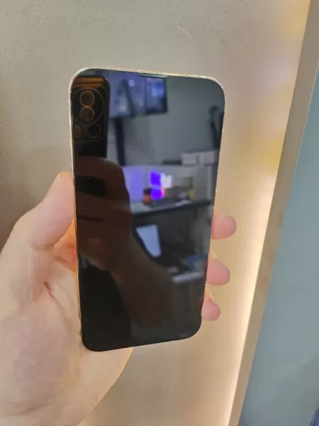 İkinci El Apple iPhone 13 Pro 256 GB Rose Gold Görseli - 3