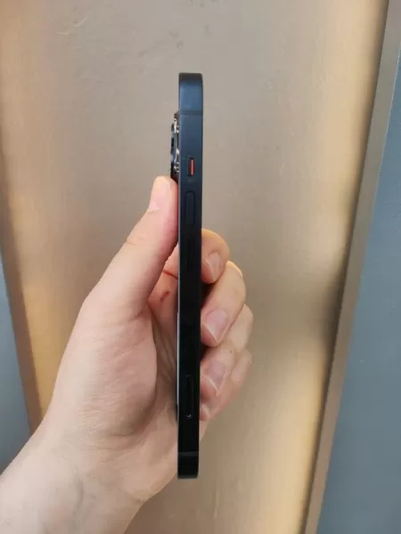 iPhone 14 128 GB Mavi Görseli - 4