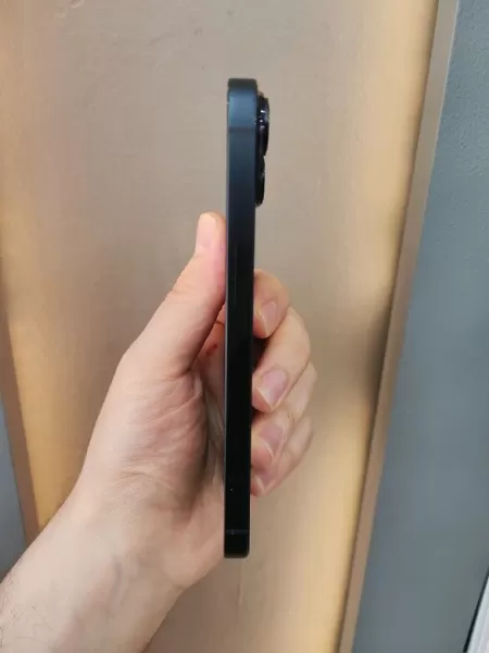 Apple iPhone 14 128 GB Mavi Görseli - 3