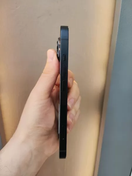 Apple iPhone 14 128 GB Mavi Görseli - 4