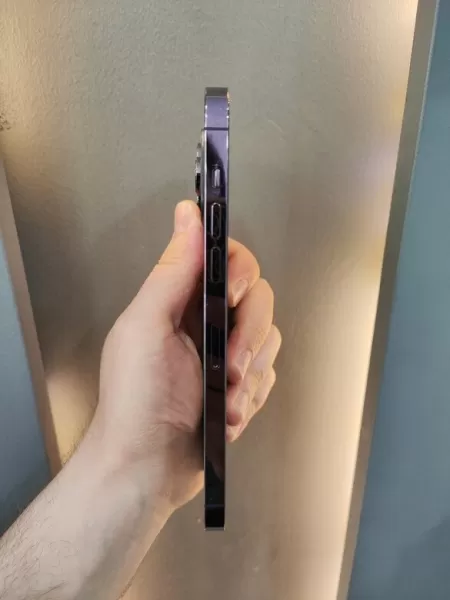 İkinci El Apple iPhone 14 Pro Max 128 GB Mor Görseli - 4