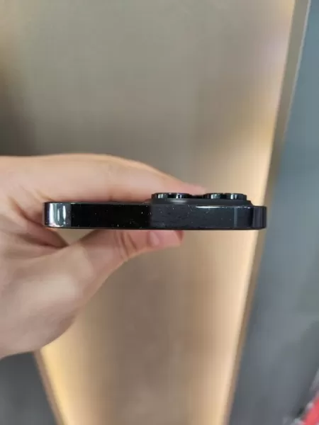 iPhone 14 Pro Max 128 GB - Temiz ve Performansı Yüksek Görseli - 6