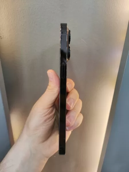 Apple iPhone 14 Pro Max 256 GB Siyah Görseli - 3