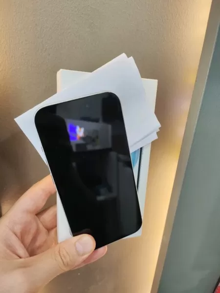 15 AY GARANTİLİ İPHONE 15 128 GB PİL 96 Görseli - 2