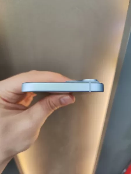 15 AY GARANTİLİ İPHONE 15 128 GB PİL 96 Görseli - 6