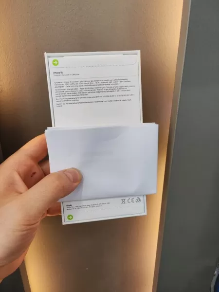 iPhone 15 128 GB Sıfır Kapalı Kutu Görseli - 2