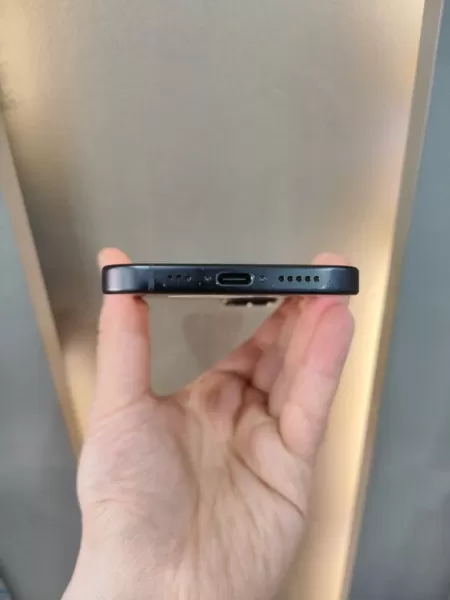 Faturalı İkinci El iPhone 15 128 GB Görseli - 5