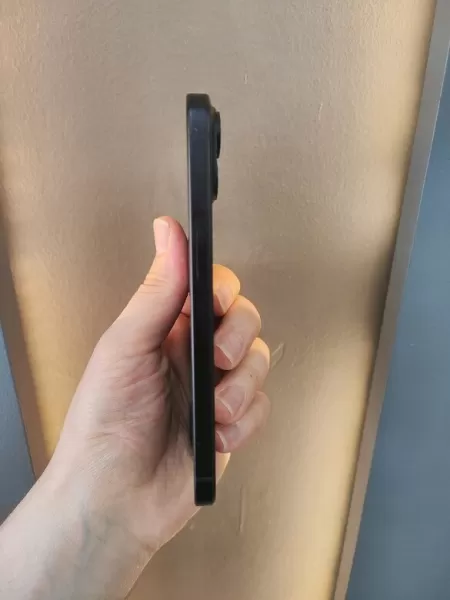 İkinci El Apple iPhone 15 128 GB Görseli - 3