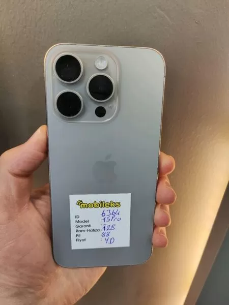 Apple iPhone 15 Pro 128 GB Görseli - 1