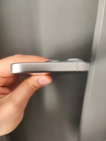 Apple iPhone 15 Pro 128 GB Natürel Titanyum - 2 Ay Garantili Görseli - 6