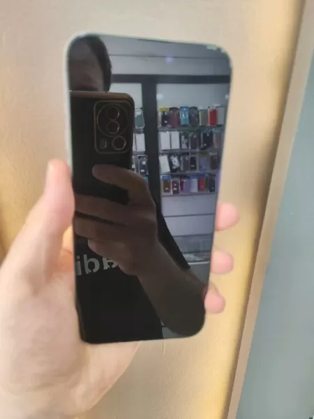 iPhone 15 Pro Max 256 GB Görseli - 2