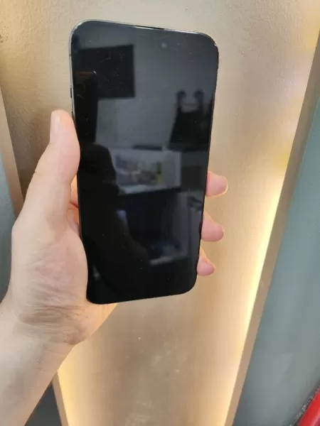 iPhone 15 Pro Max 256 GB Görseli - 2