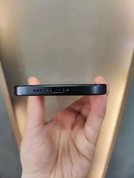 Apple iPhone 16 128 GB Görseli - 5
