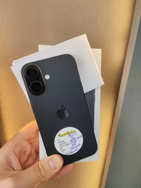 4 AY GARANTİLİ KUTULU FATURALI İPHONE 16 128 GB PİL 88 Görseli - 1