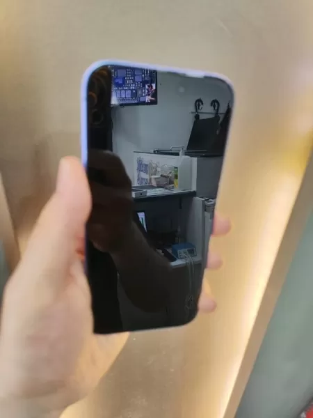 İkinci El Apple iPhone 16 256 GB Görseli - 2