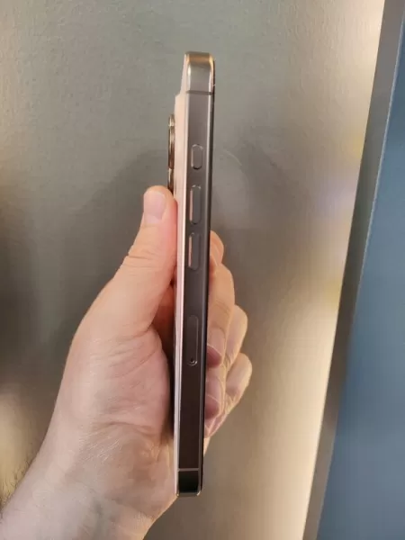 12 Ay Garantili iPhone 16 Pro 128 GB Görseli - 4