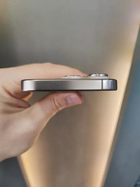iPhone 16 Pro 128 GB - İkinci El Görseli - 6