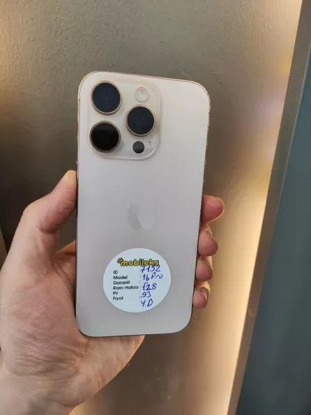 Apple iPhone 16 Pro 128 GB Çöl Titanyum Görseli - 1