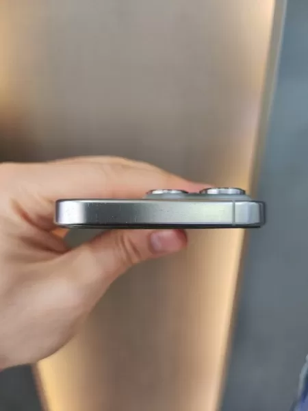 İkinci El Apple iPhone 16 Pro 128 GB Natürel Titanyum Görseli - 6